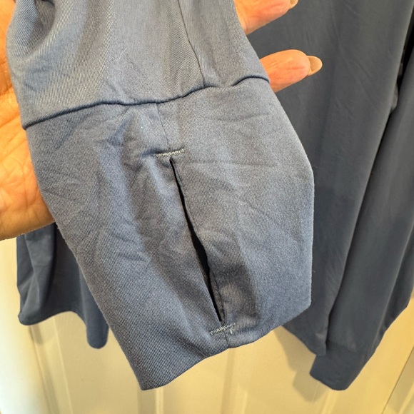 SPANX Blue Long Sleeve Athletic Top Size 2X - Picture 9 of 11